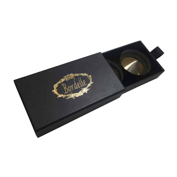 BORDELLE Boxe Nipplets Boîte pour cache téton BORDELLE chez Brigade Mondaine