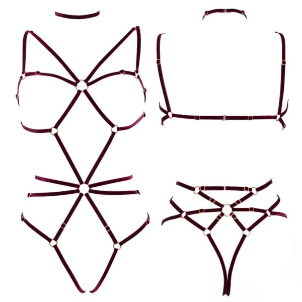 NACHTRAUMKLEIDUNG - Kate Playsuit Bordeaux Playsuit Kate aus bordeauxroten Gummibändern mit Ringen in der Mitte der Brüste und am unteren Rand des Bauches von Couture de Nuit bei Brigade Mondaine