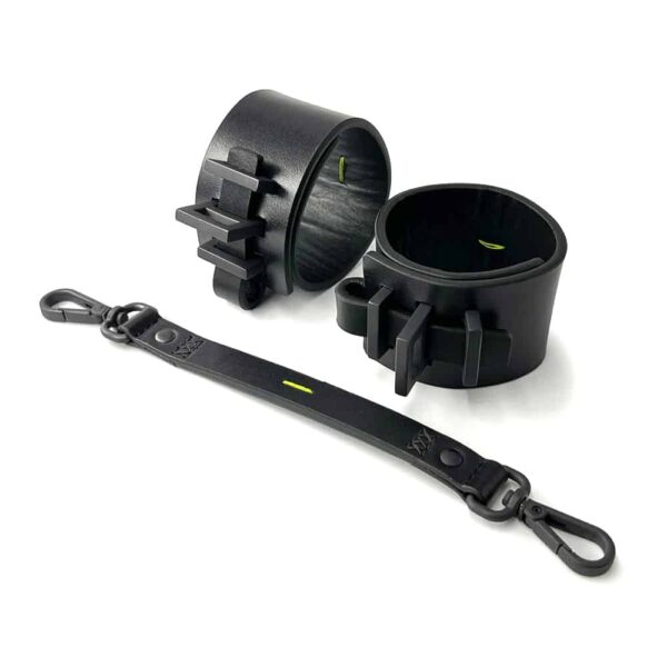 SPNKD - Whisper Handcuffs Black SPNKD brand mixed handcuffs in black with matte black finish and handcuff clip.