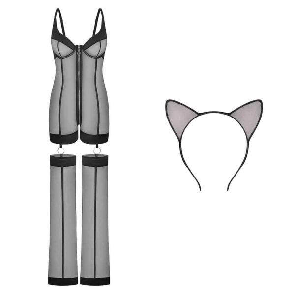 Das Kitty Pop Catsuit Set von Bæd Stories kombiniert dehnbare Seide und feines Netzgewebe für einen gewagten Look. Dank seiner Büste mit Reißverschluss-Bügel kann er kurz oder lang getragen werden. Es wird in einem Samtbeutel geliefert und vereint Sinnlichkeit und Komfort. Seien Sie mutig und trendy mit diesem provokanten Set.