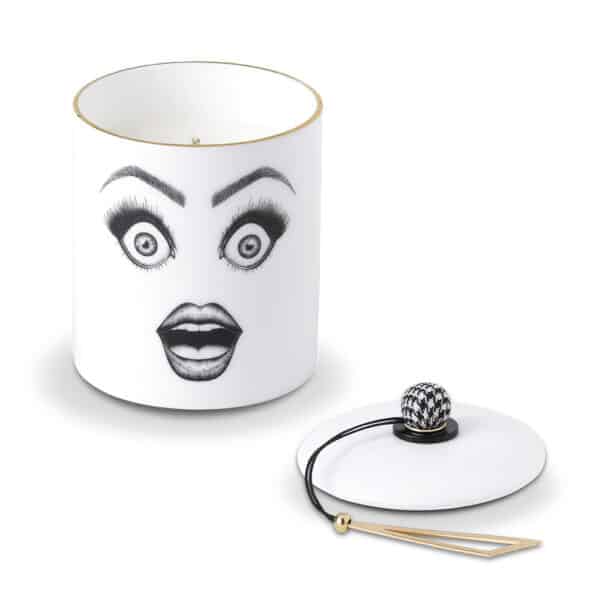 LDC - Performer Bougie Parfumée Bougie avec visage dessiné et étonné qui est maquillé en noir et blanc