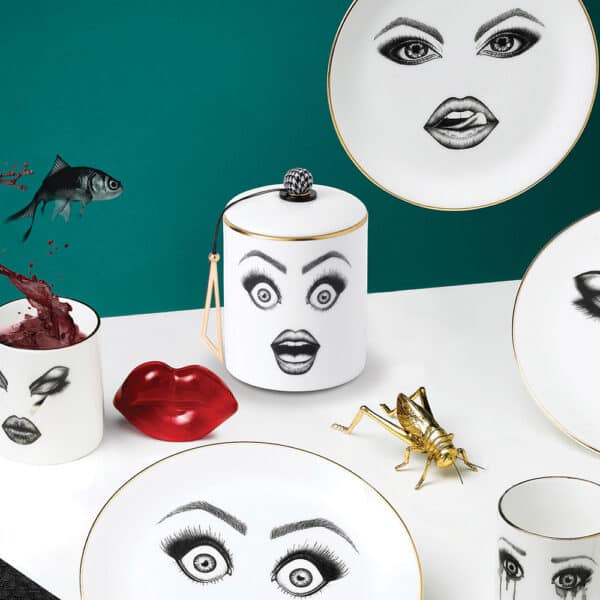 LDC - Performer Bougie Parfumée Set de vaisselle avec des visages émotifs qui sont maquillés entre choque passion tristesse et colère