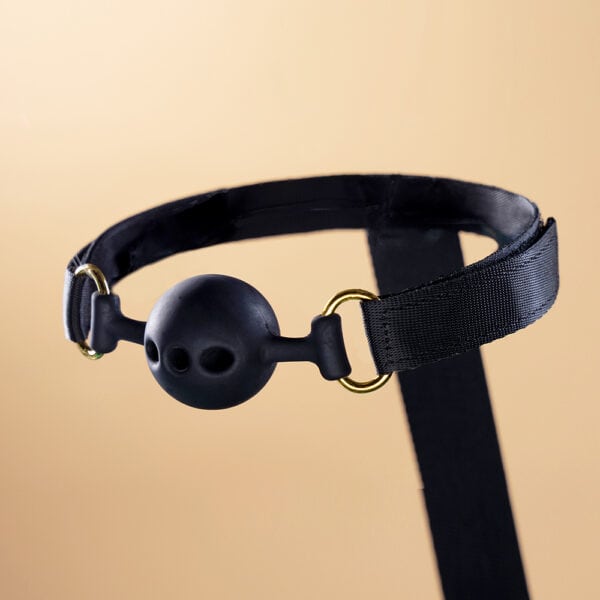 Bondage-Set mit Handhalteband Fußhalteband und Details zu den drei Zubehörteilen Silikonknebel