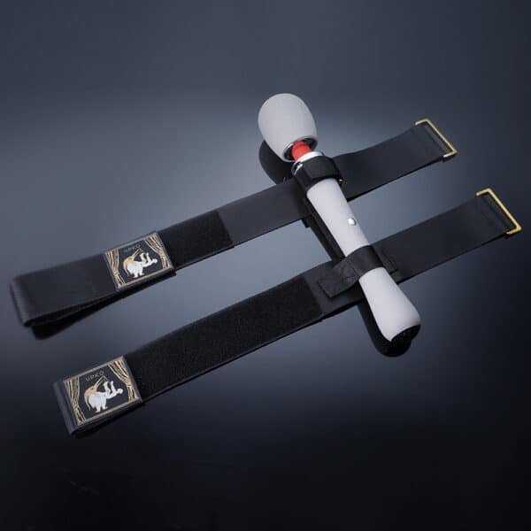 Wasserdichter Vibrator aus Silikon und fünf Frequenzen robuster Motor und intuitive Fernbedienung für Fernsteuerung mit Oberschenkelgurt zur Befestigung