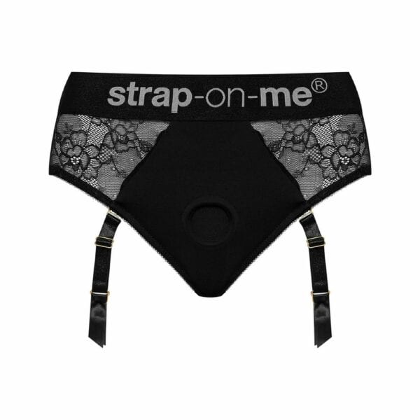 STRAP-ON-ME - Harnais Lingerie Diva Harnais Lingerie Diva en dentelle noire de Strap-On-Me, avec porte-jarretelles amovibles et anneau discret pour une expérience intime. Design seconde peau pour un confort optimal et une allure sensuelle.