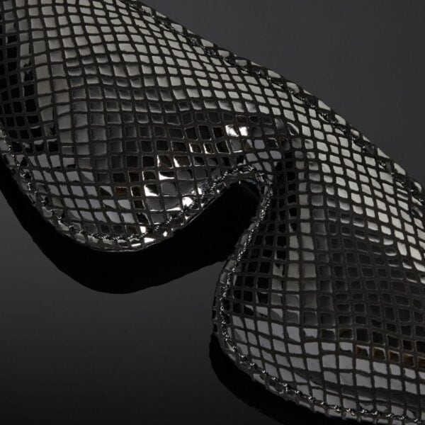 Packshot Bondage Maske Serpens Leder Schwarz Brillant Serpens und Kristalle