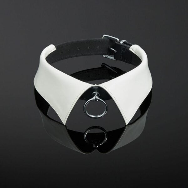 Photo Packshot Collier Bondage Cuir Vernis Blanc