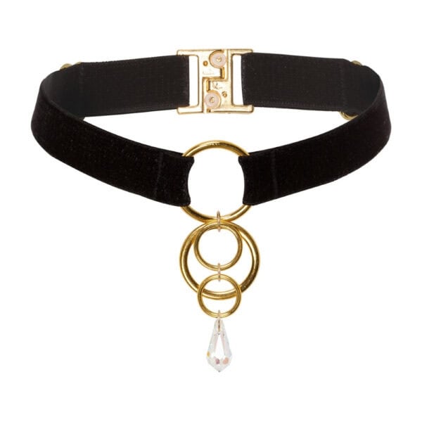 Frontansicht eines schwarzen Chokers mit goldenen Ringen und weißem Kristall