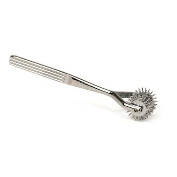 Packshot of a Silver Wartenberg Roulette Wheel