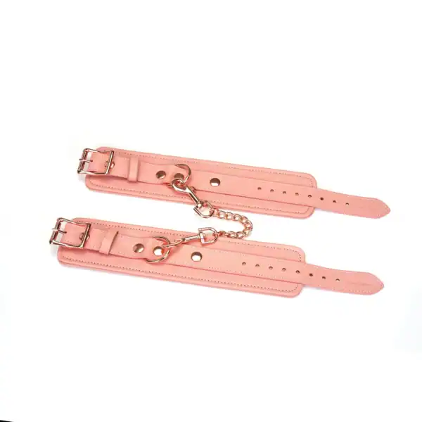 Packshot Pink Leather Wristcuffs with Pink Gold Chain