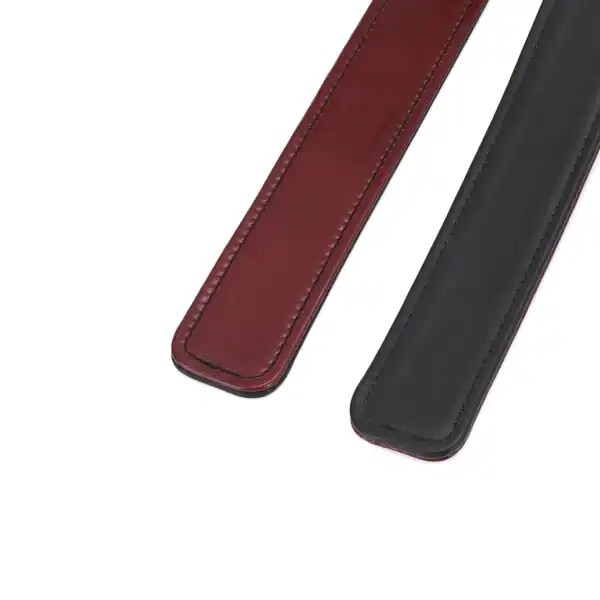 Packshot Red Leather Thigh Cuffs