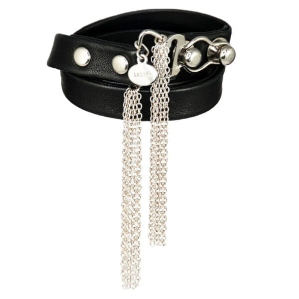 LALITA - Armband & Choker mit Troddeln Schwarzes Lederarmband mit Troddeln.