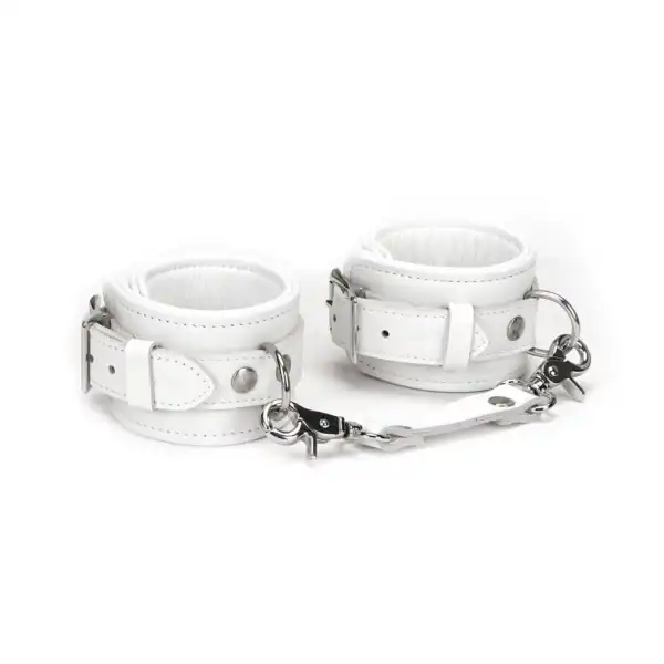 Packshot Menottes Cuir Blanc