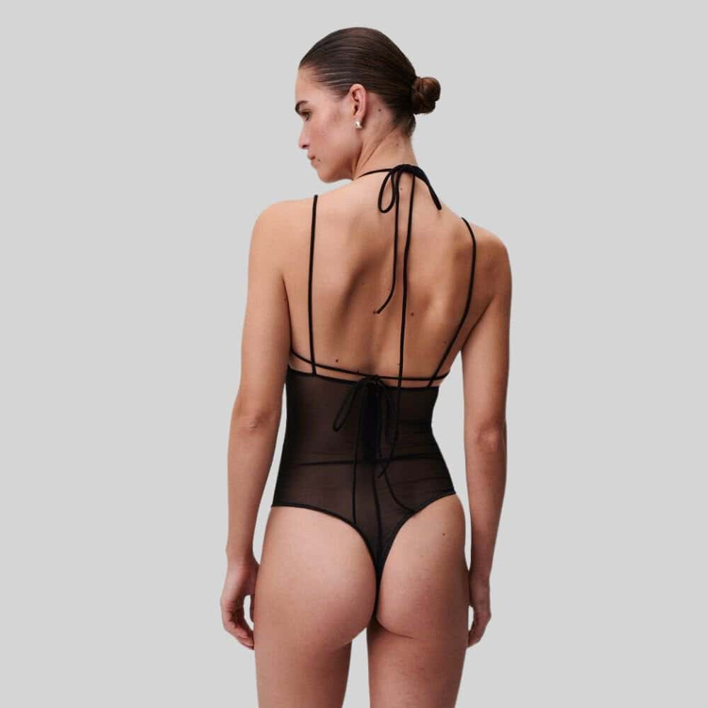 Body String aus Mesh und Netzstoff Schwarz mit feinen Riemchen zum Binden im Rücken