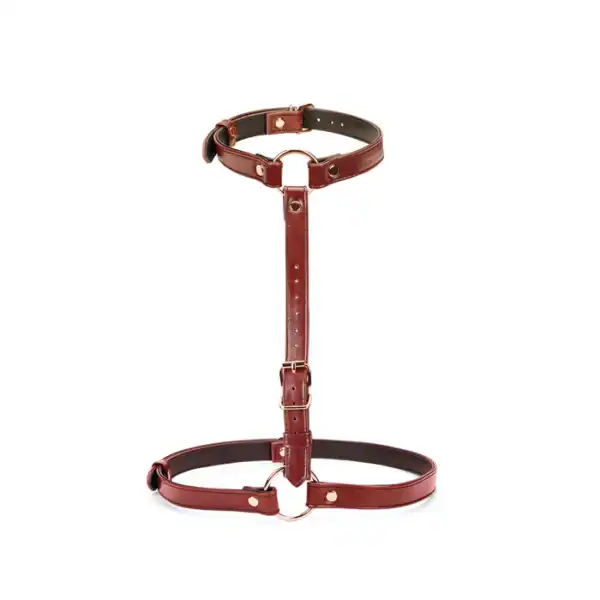 Softgeschirr mit Halsband und Handschellen aus weinrotem Rindsleder Details Rose Gold