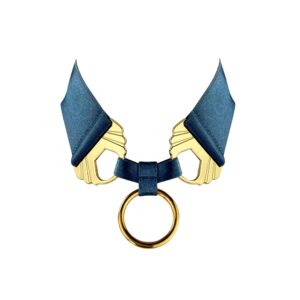 Die Halskette Melusina aus der Kollektion Signature ist ein auffälliges Schmuckstück, das als Halsschmuck mit markantem Design konzipiert wurde.