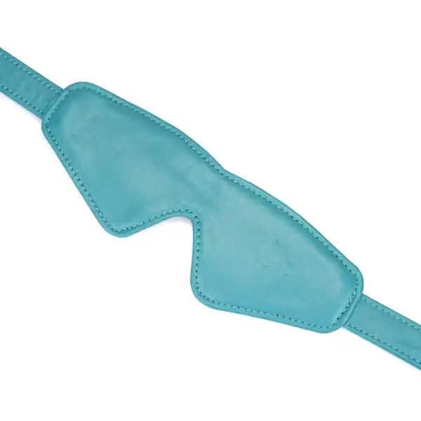 Маска LIEBE SEELE blue lambskin mask из светлой кожи ягненка на подкладке синего цвета с регулируемым ремешком и металлической отделкой, представлена на белом фоне в виде товара