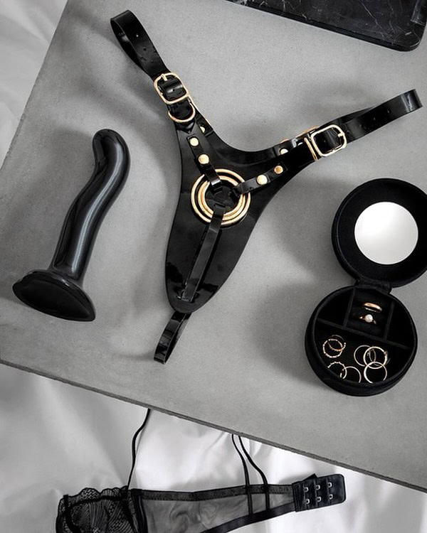 straponme_official