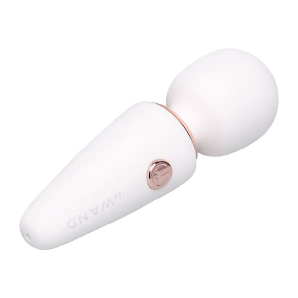 WAND mini, compact stimulator | Brigade Mondaine Paris WAND mini massage with rounded design and soft finish, presented in a compact version, offered by Brigade Mondaine Paris. Electric Sextoys
